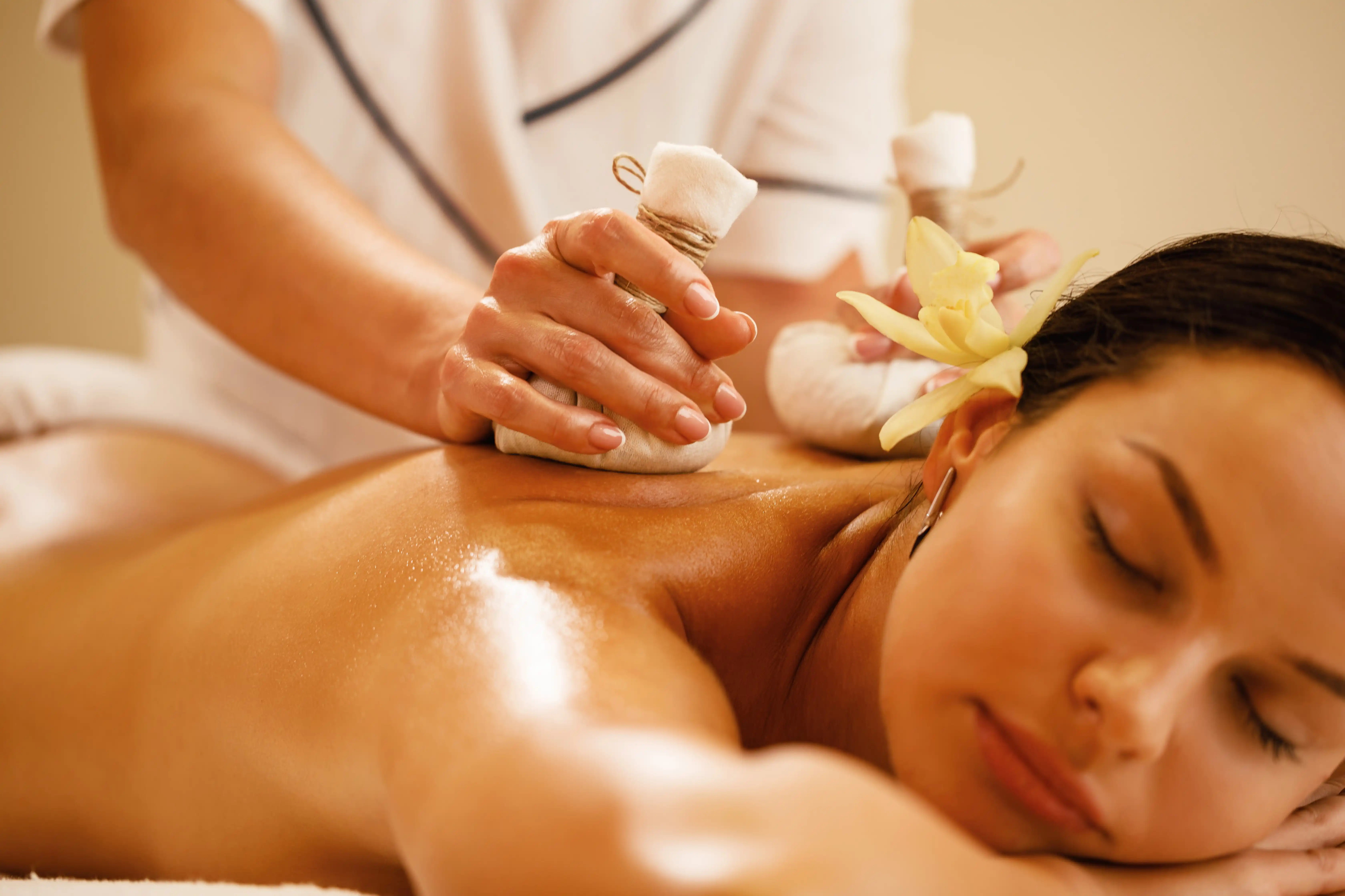 Experience Panchakarma treatment in luxurious retreat setting